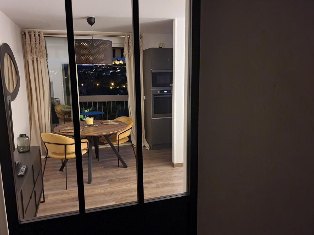 La Loge Du Chateau ! "Climatise" Gréoux-les-Bains Екстериор снимка